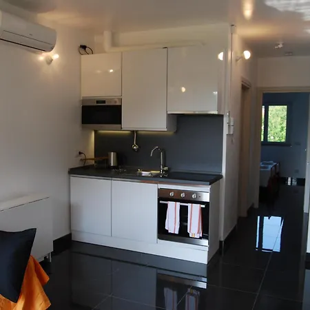 - Gabriella شقة *